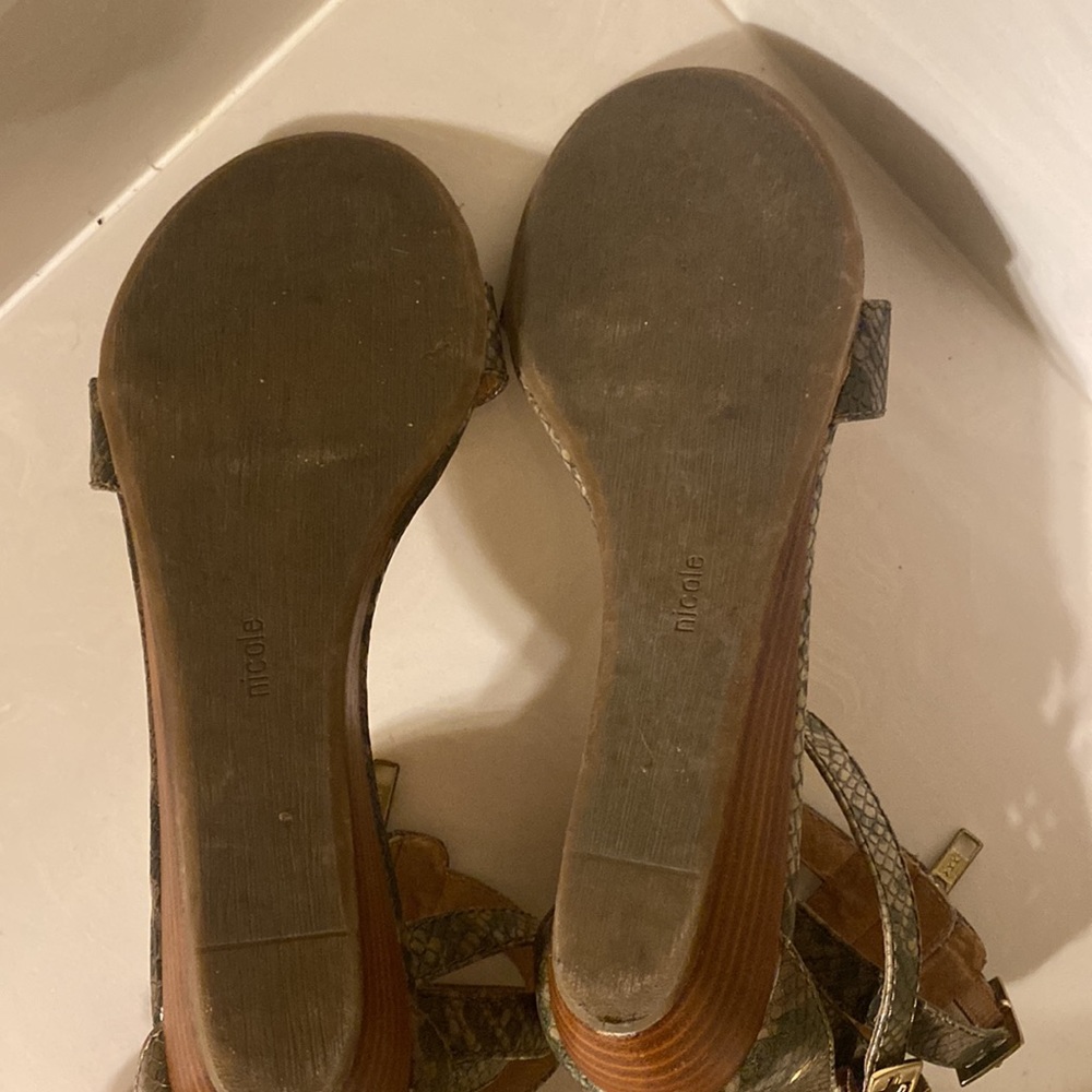 Faux Snakeskin Gladiator Sandals - Picture 4 of 6